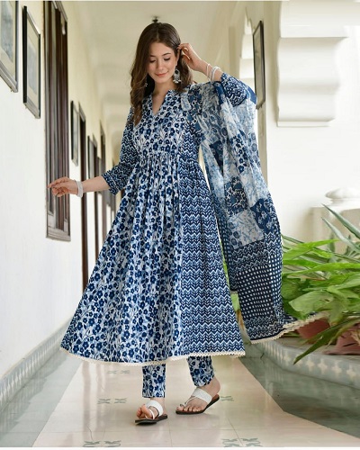 INDIGO BY SOOBR 101 TO 106 SERIES DESIGNER STYLISH FANCY COLORFUL BEAUTIFUL  PARTY WEAR & ETHNIC WEAR COLLECTION RAYON PRINT KURTIS AT WHOLESALE PRICE