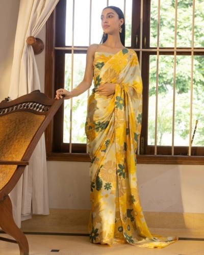 Casual Wear Japan Satin With Digital Printed Work Saree