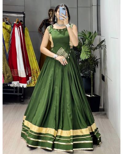 Navratri Special Lehenga Choli Rayon Cotton & Fancy Work Lehnga Choli